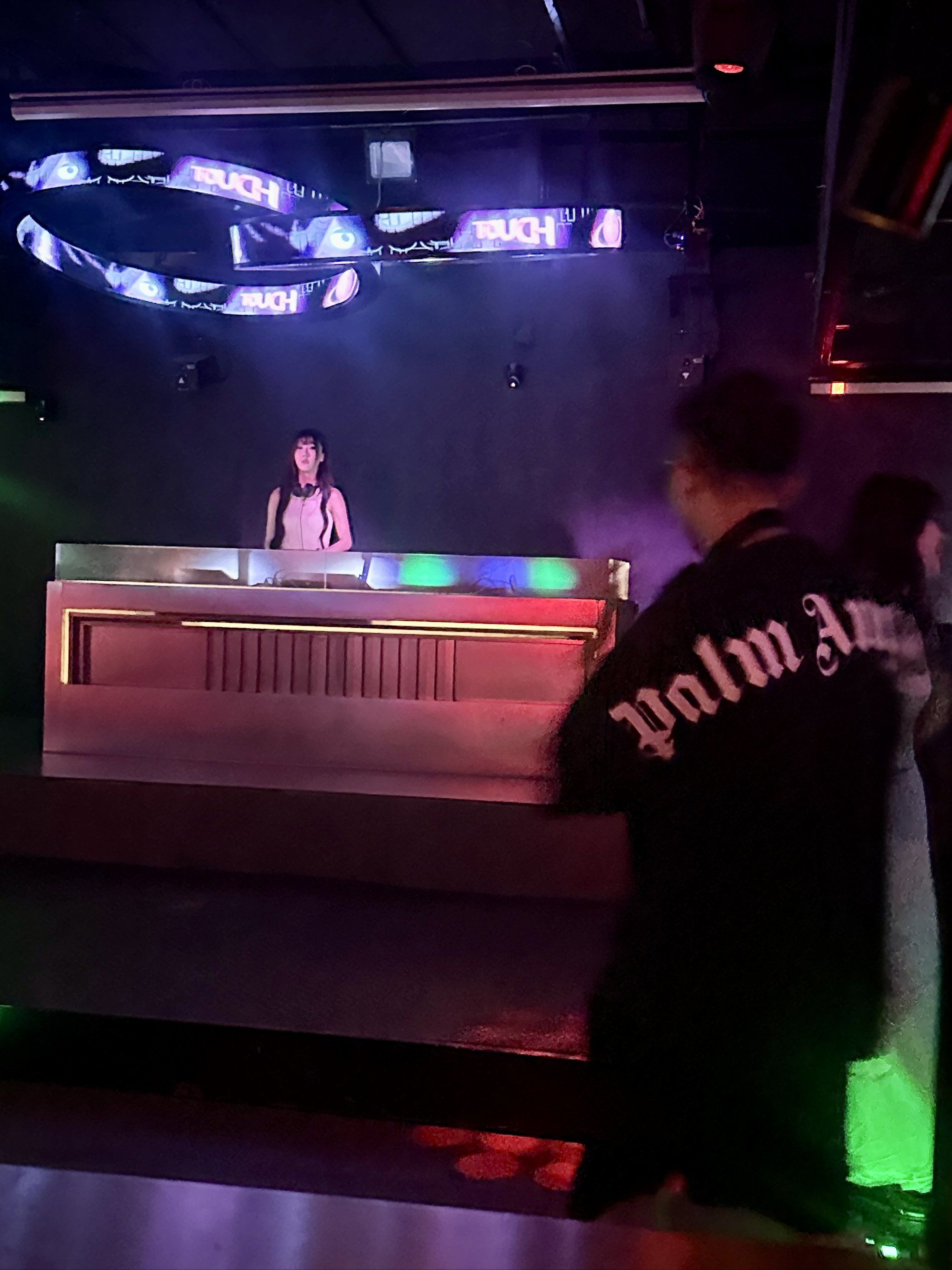 三亚商务ktv最佳商务ktv玩法指南-天涯区ktv预订